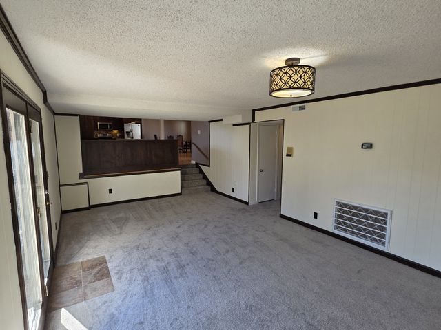 5016 Twin Lakes Dr, Old Hickory, TN 37138