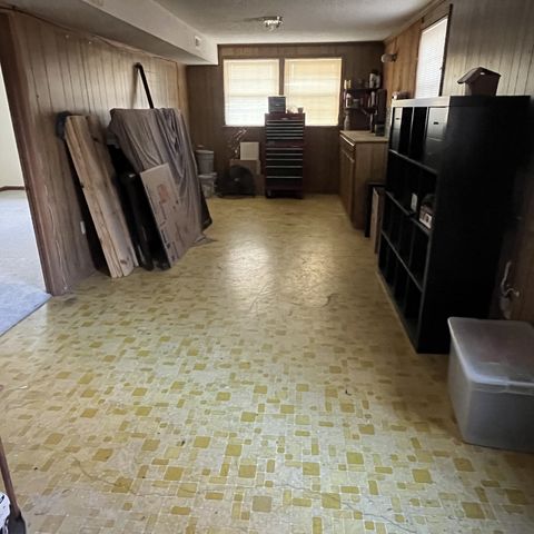 5016 Twin Lakes Dr, Old Hickory, TN 37138