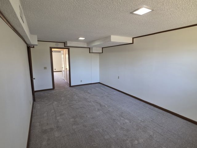 5016 Twin Lakes Dr, Old Hickory, TN 37138