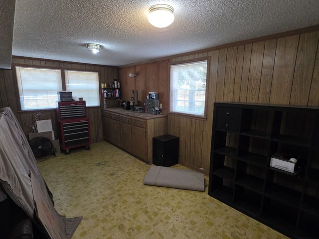 5016 Twin Lakes Dr, Old Hickory, TN 37138