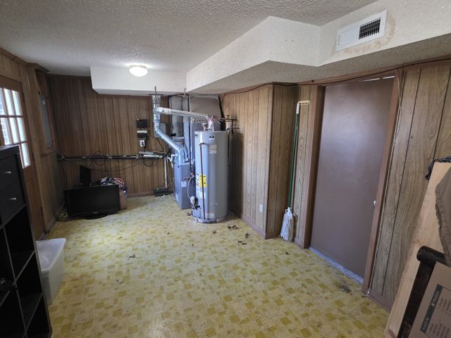 5016 Twin Lakes Dr, Old Hickory, TN 37138