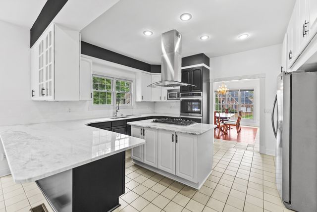 101 Governors Point Blvd, Hendersonville, TN 37075