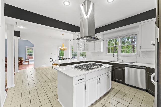 101 Governors Point Blvd, Hendersonville, TN 37075