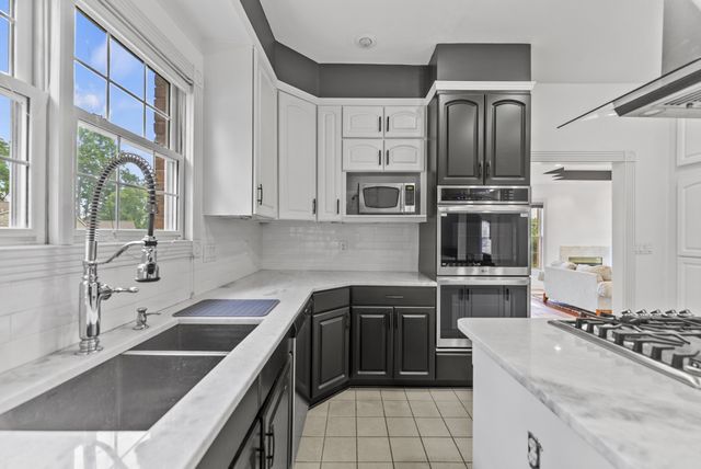 101 Governors Point Blvd, Hendersonville, TN 37075