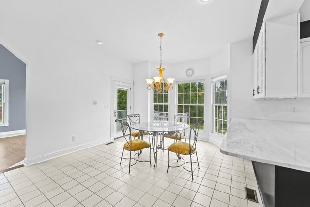 101 Governors Point Blvd, Hendersonville, TN 37075