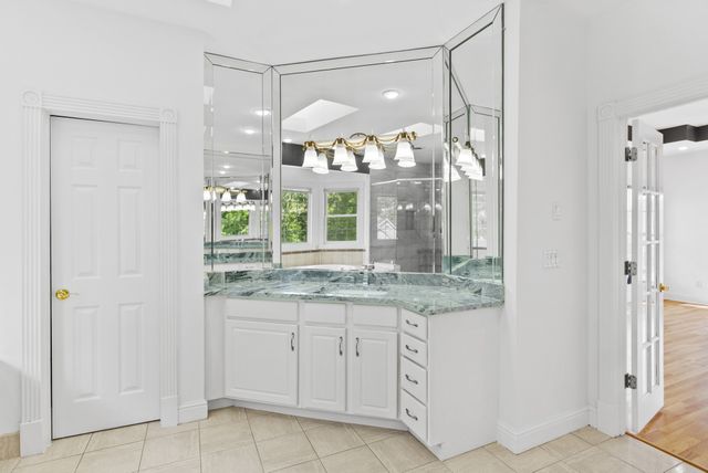101 Governors Point Blvd, Hendersonville, TN 37075