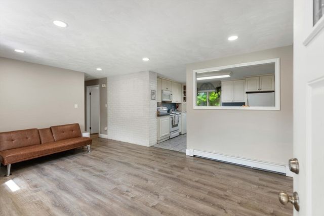 18 Brookfield Dr, Brockton, MA 02302