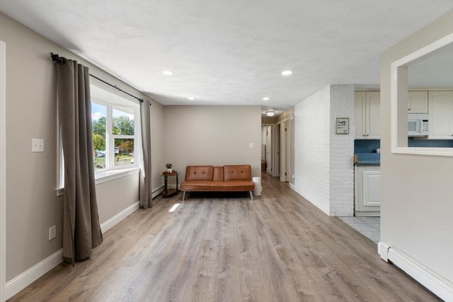 18 Brookfield Dr, Brockton, MA 02302