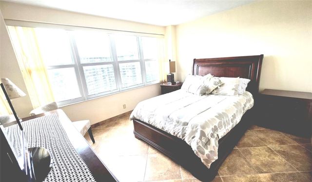 3333 NE 34th Street 1503, Fort Lauderdale, FL 33308