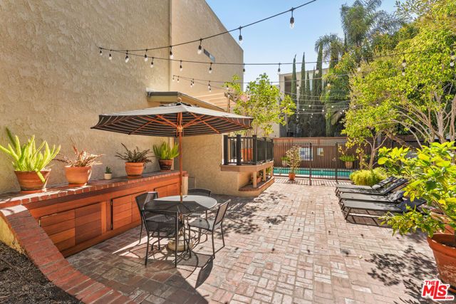 8960 Cynthia Street 207, West Hollywood, CA 90069