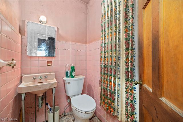 959 Allison Avenue, Lorain, OH 44052