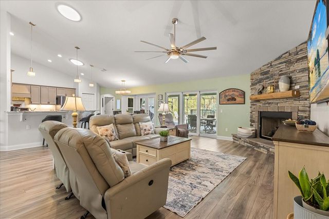 9563 SW 40TH TERRACE, Ocala, FL 34476