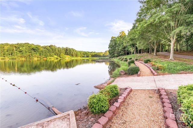 192 Plantation Crossing, Nicholson, GA 30565