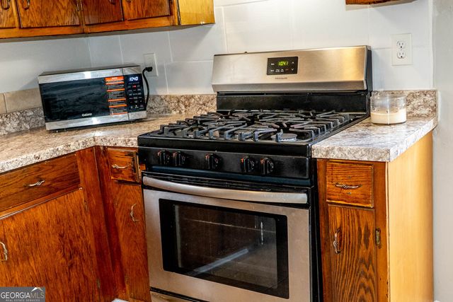 3800 W Wood Path, Stone Mountain, GA 30083