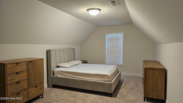 592 Appalachian Trail S, Jacksonville, NC 28546