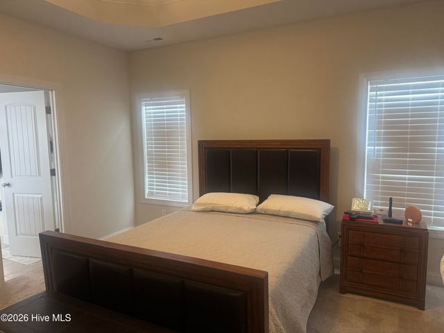 592 Appalachian Trail S, Jacksonville, NC 28546