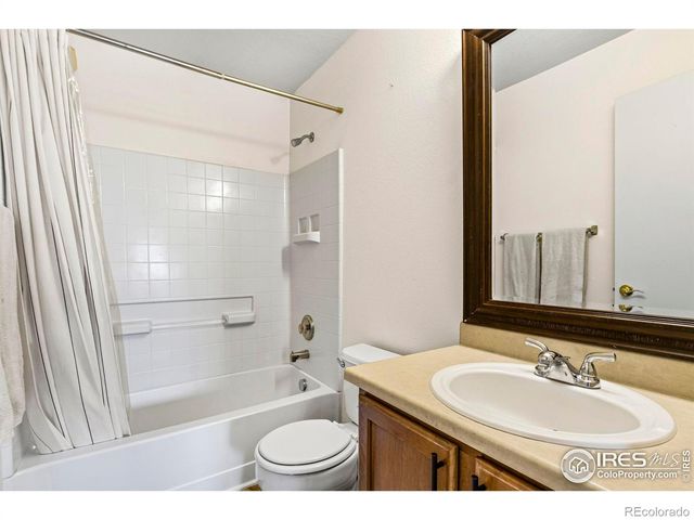 3919 Arrowwood Lane, Johnstown, CO 80534