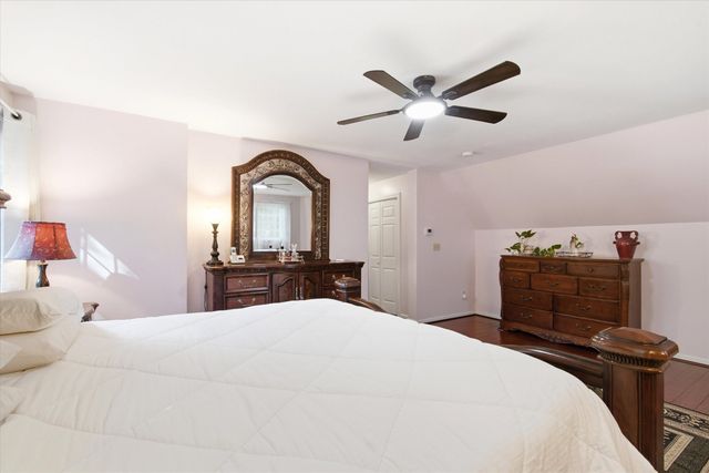 16 Alyssa Drive, Derry, NH 03038