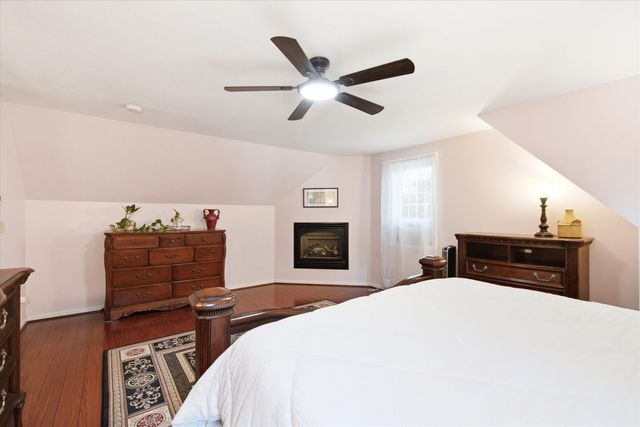 16 Alyssa Drive, Derry, NH 03038