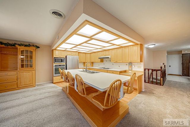 310 S 4th E, Rexburg, ID 83440
