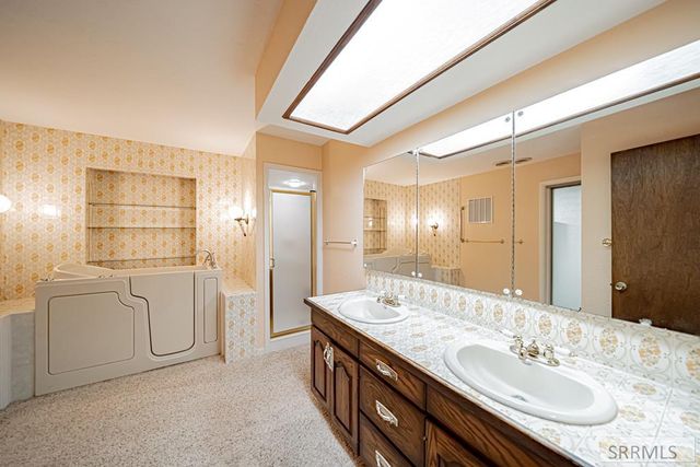 310 S 4th E, Rexburg, ID 83440