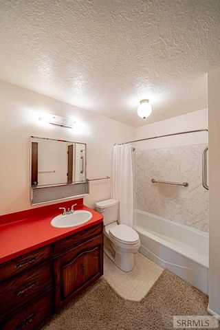 310 S 4th E, Rexburg, ID 83440