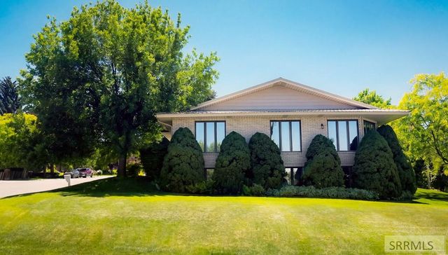 310 S 4th E, Rexburg, ID 83440