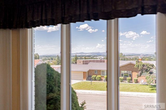 310 S 4th E, Rexburg, ID 83440