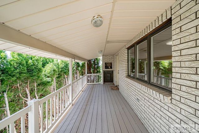 310 S 4th E, Rexburg, ID 83440