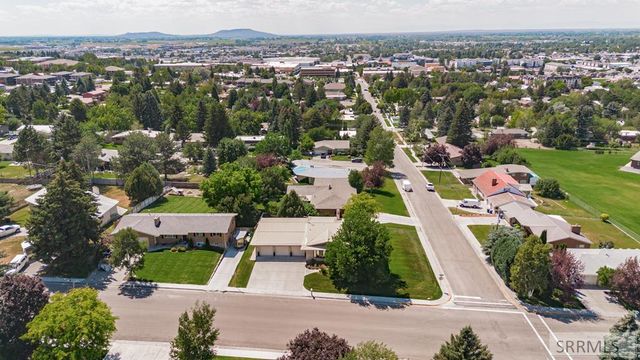 310 S 4th E, Rexburg, ID 83440