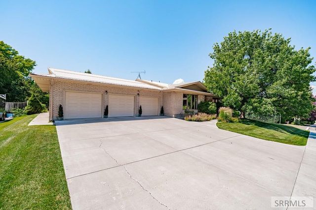 310 S 4th E, Rexburg, ID 83440