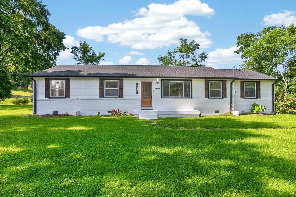 1116 Westchester Dr, Nashville, TN 37207