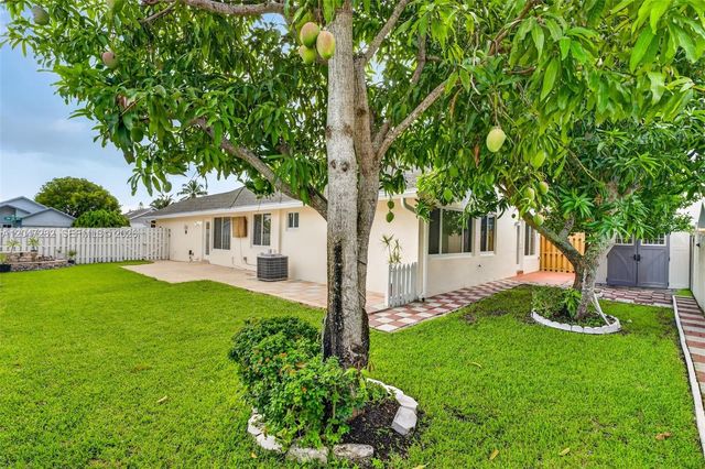 4495 NW 99th Avenue, Sunrise, FL 33351