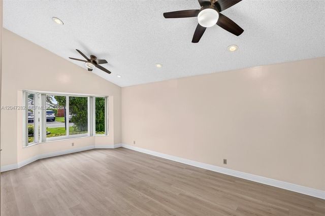 4495 NW 99th Avenue, Sunrise, FL 33351