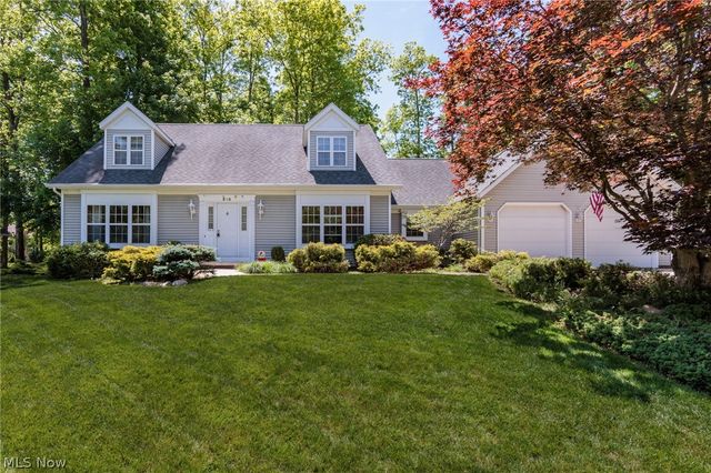 818 Shagbark Trail, Medina, OH 44256