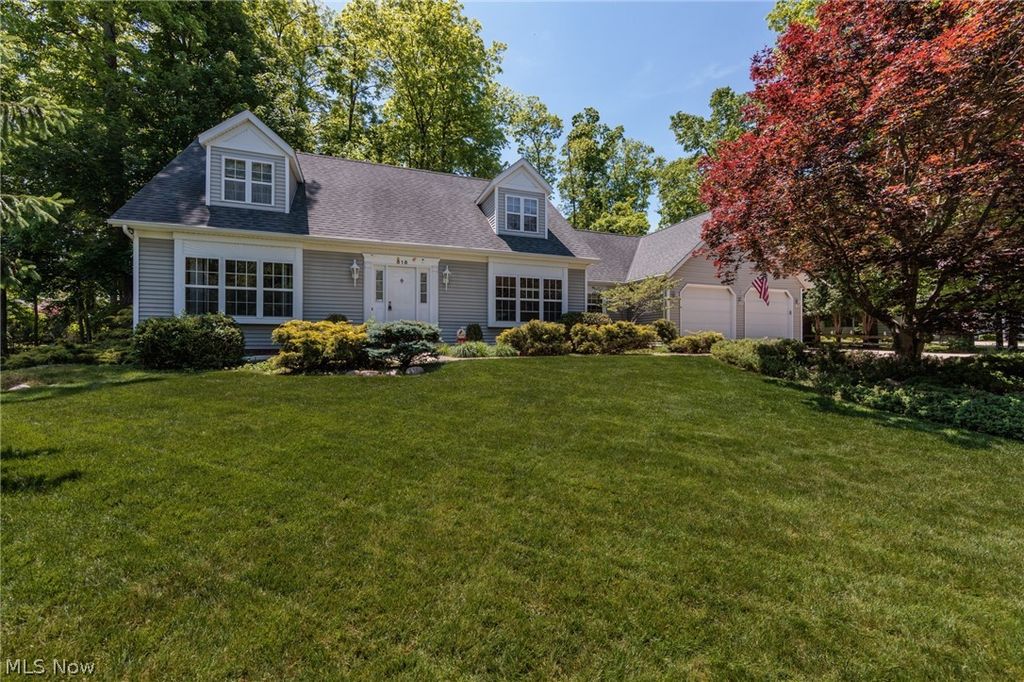 818 Shagbark Trail, Medina, OH 44256