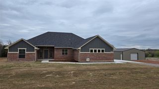 1983 Derby Lane, Blanchard, OK 73010