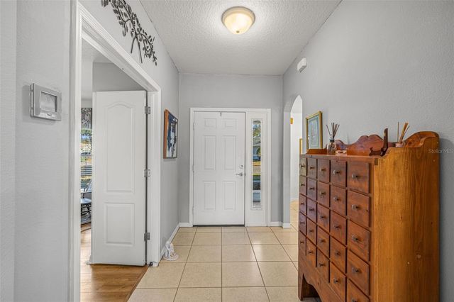 10545 COLLAR DRIVE, San Antonio, FL 33576