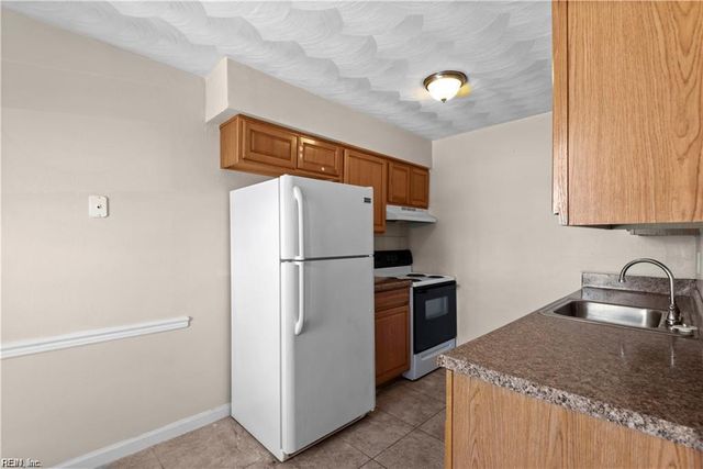 201 W 34th St Apt 7, Norfolk, VA 23504