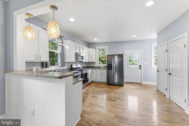 3708 COOLIDGE AVE, Baltimore, MD 21229