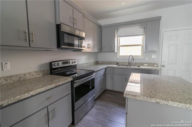 2808 Rosemary Drive, Weslaco, TX 78599