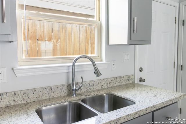 2808 Rosemary Drive, Weslaco, TX 78599