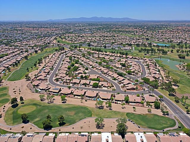 19027 N 83RD Lane, Peoria, AZ 85382