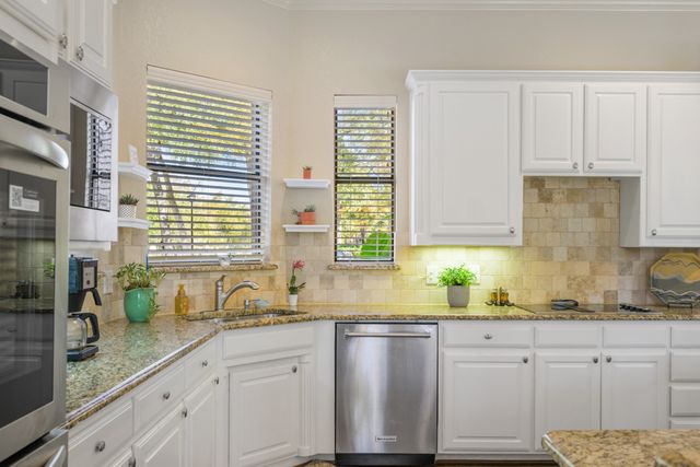 5905 Riverbend Place, Fort Worth, TX 76112