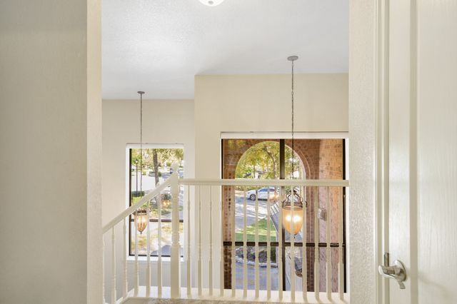 5905 Riverbend Place, Fort Worth, TX 76112