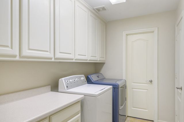 5905 Riverbend Place, Fort Worth, TX 76112