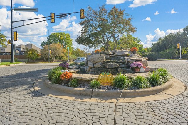 5905 Riverbend Place, Fort Worth, TX 76112