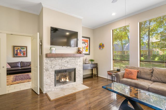 5905 Riverbend Place, Fort Worth, TX 76112