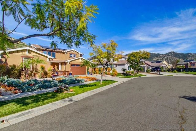 2954 Rangpur Ct, Escondido, CA 92027