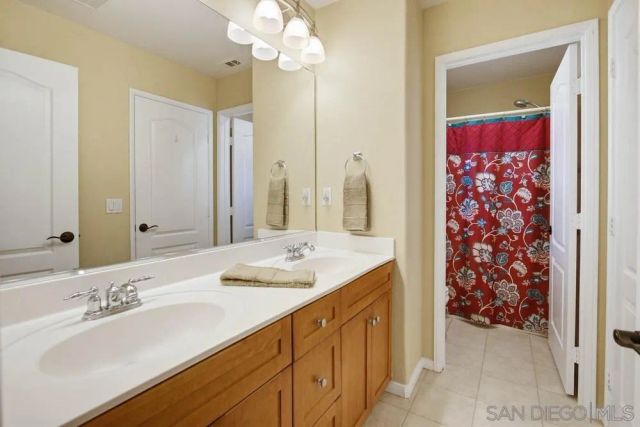 2954 Rangpur Ct, Escondido, CA 92027